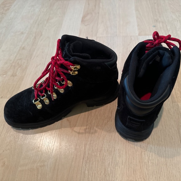 FILA VELVET CHUNKY BOOTS - Picture 2 of 3